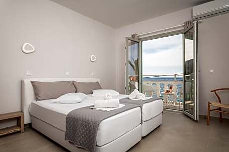Superior Twin Room with Sea View