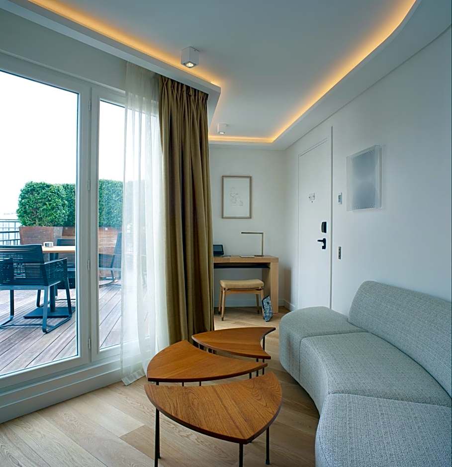 Hotel Marignan Champs-Elysees