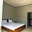 Sumbawa Maluk Homestay Kost tika