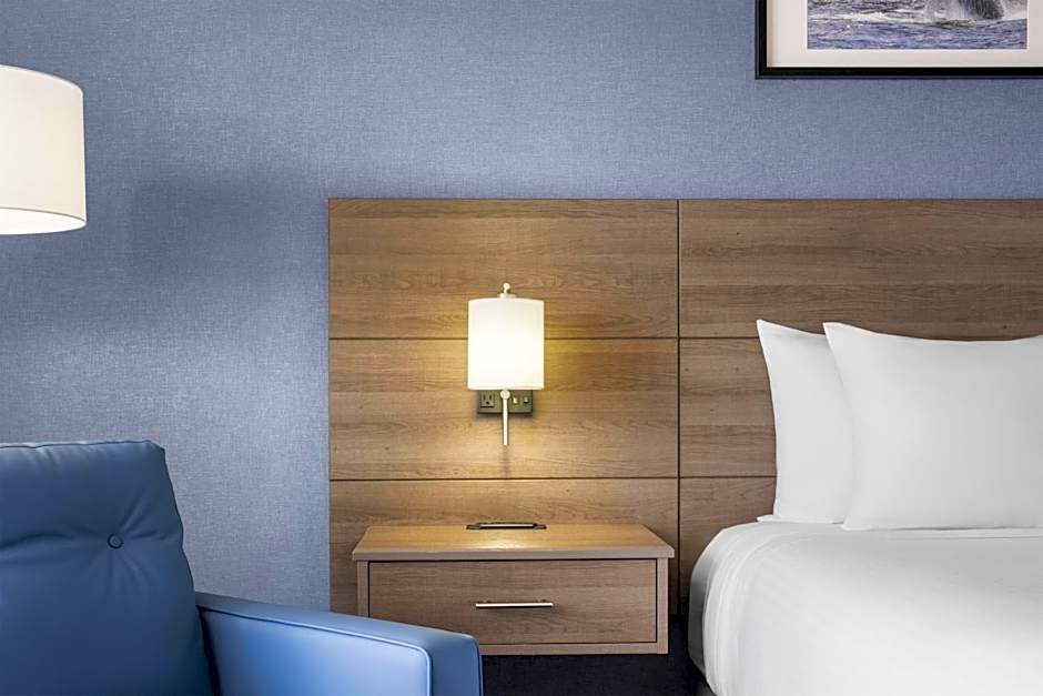 Anchor Inn & Suites, BW Signature Collection