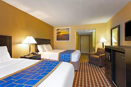 Deluxe Double Room with Two Double Beds - Non-Smoking