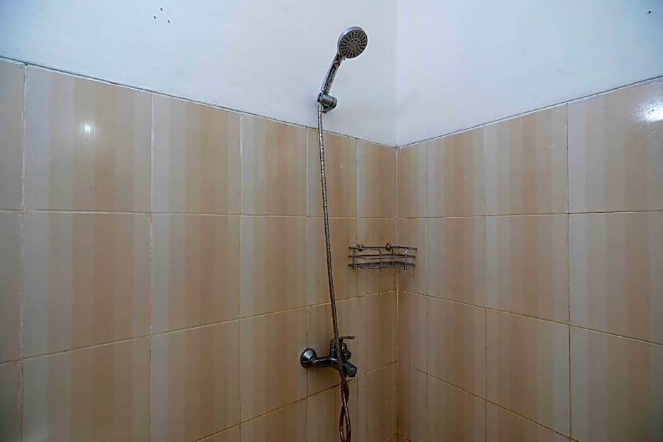 Super OYO 2417 Panen House