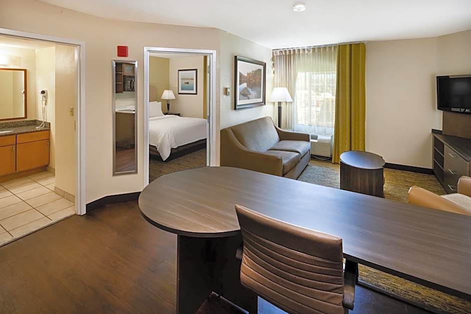Candlewood Suites Windsor Locks By IHG