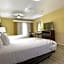 Azure Hotel & Suites Ontario, A Trademark Collection Hotel