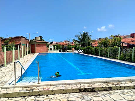 Casa em Tamandaré a 1km de Carneiros no Condomínio Cote d' Azur