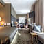 Proximity Hotel