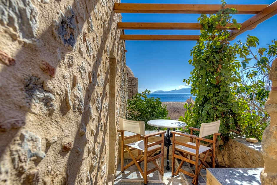 Malvasia Traditional Hotel