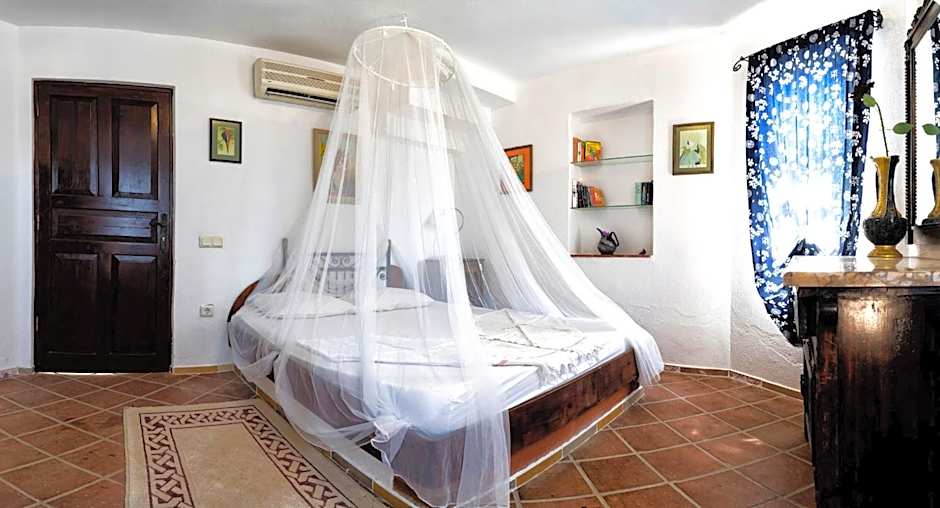 Şato Triopia Butik Otel