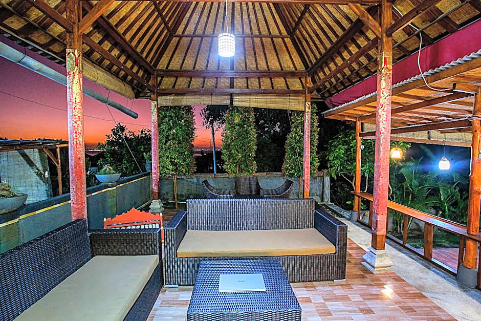 Tatak bunut Villa ceningan