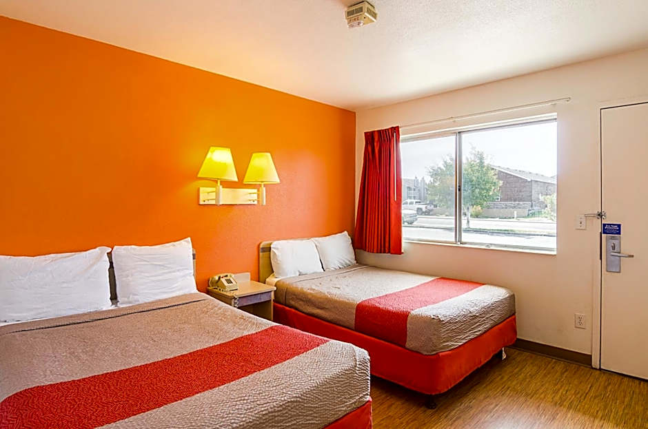 Motel 6-Laramie, WY