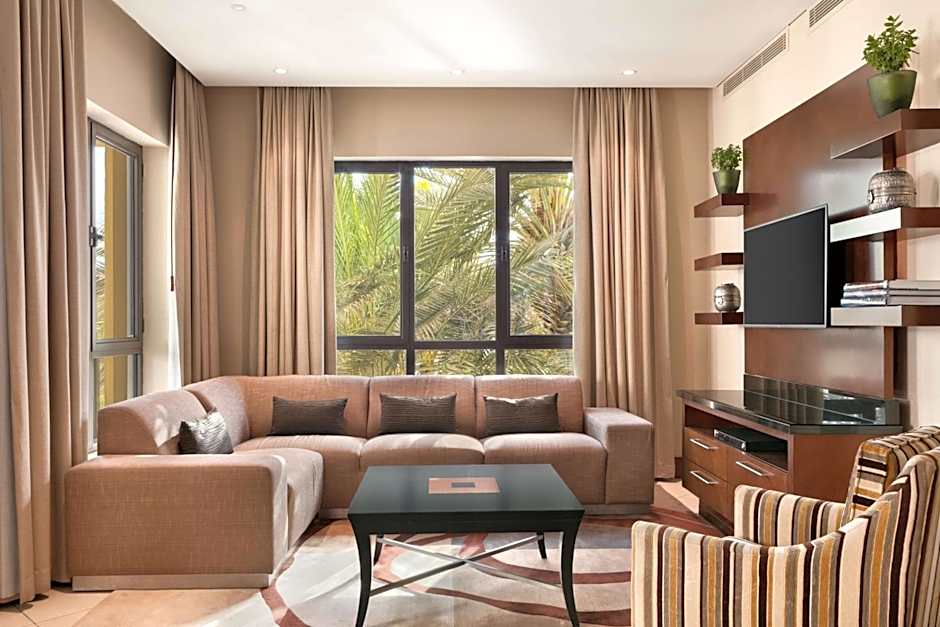 Shangri-La Qaryat Al Beri, Abu Dhabi