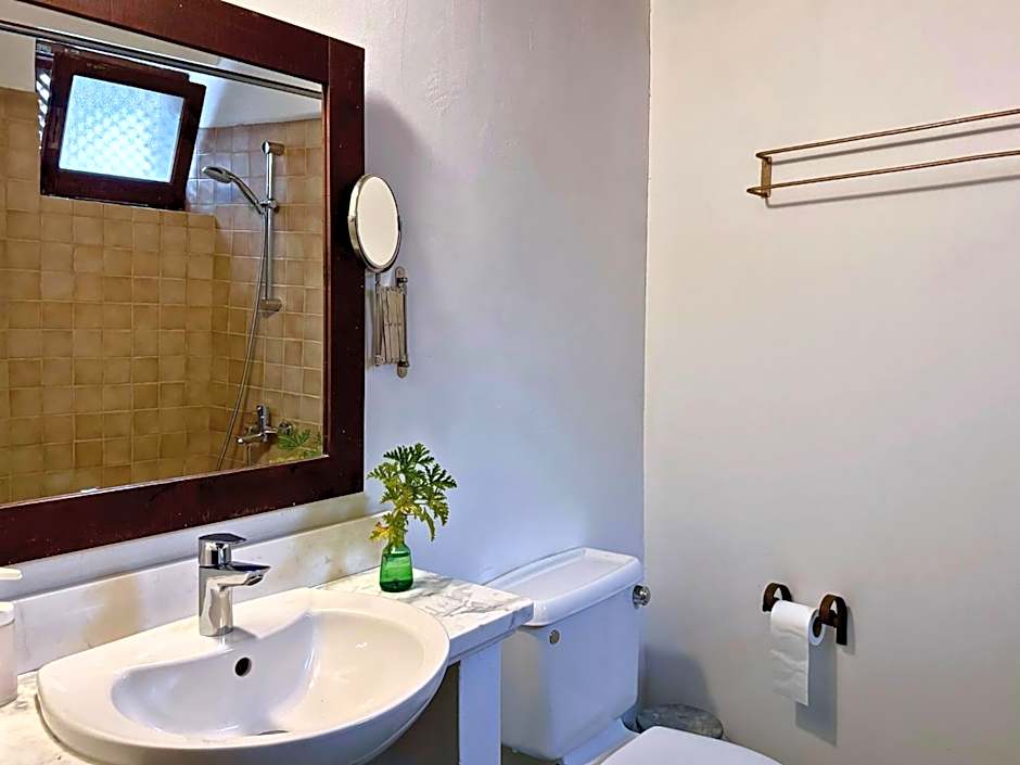 Porfyrios Country House