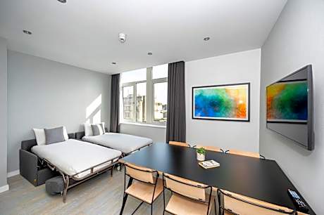 Two-Bedroom Apartment King