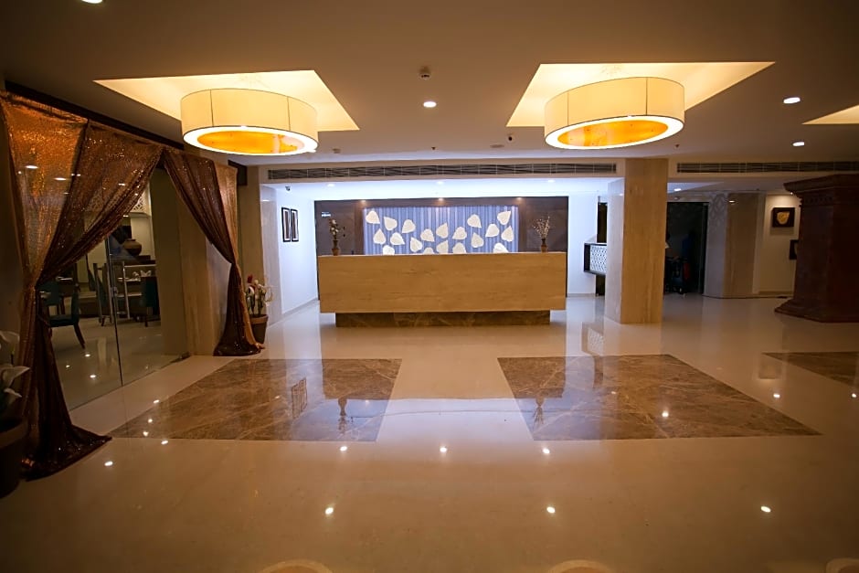Hotel Ganpat Grand Palani