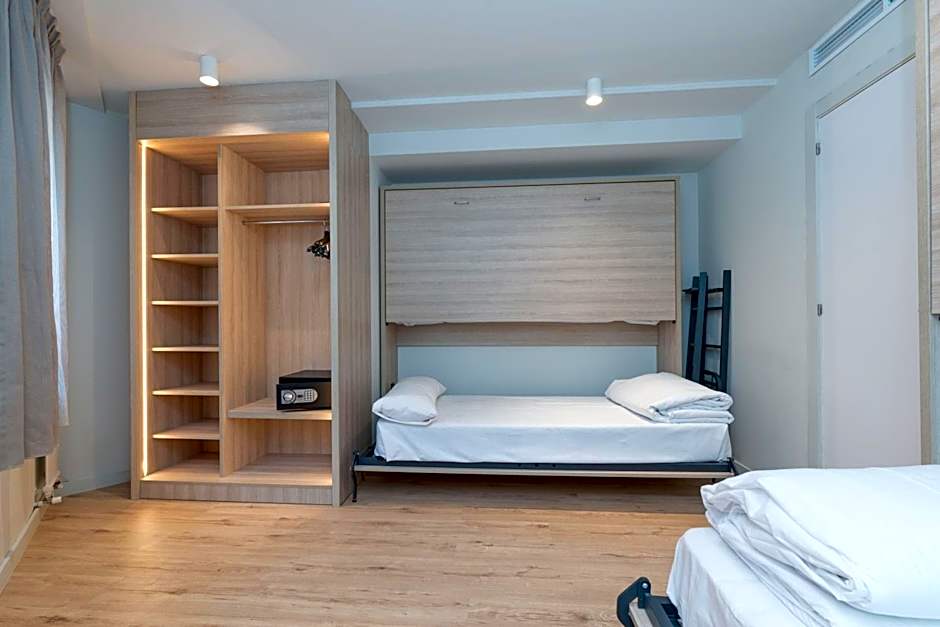 Hotel & Aparthotel Cosmos