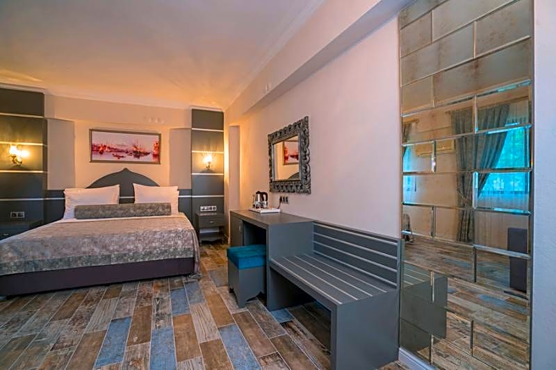 Otto Palace Boutique Hotel 