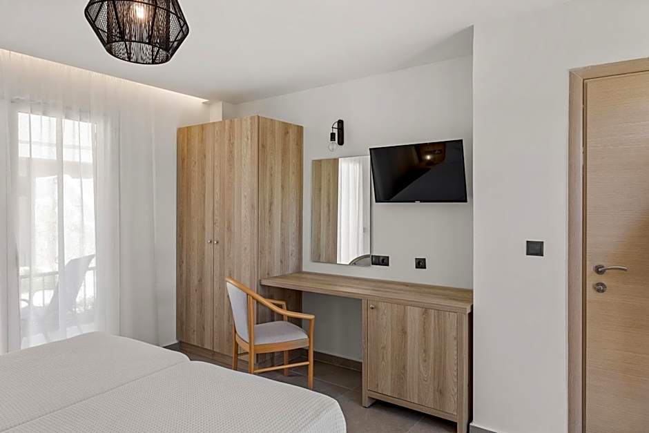 White Olive Marine Aquapark