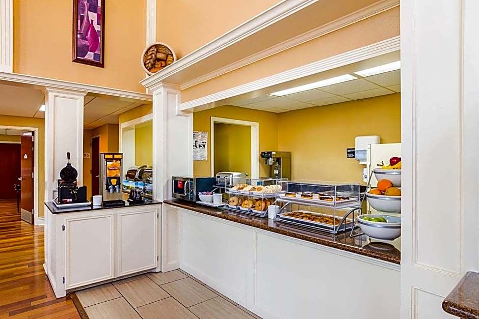 Quality Suites Lubbock Southwest