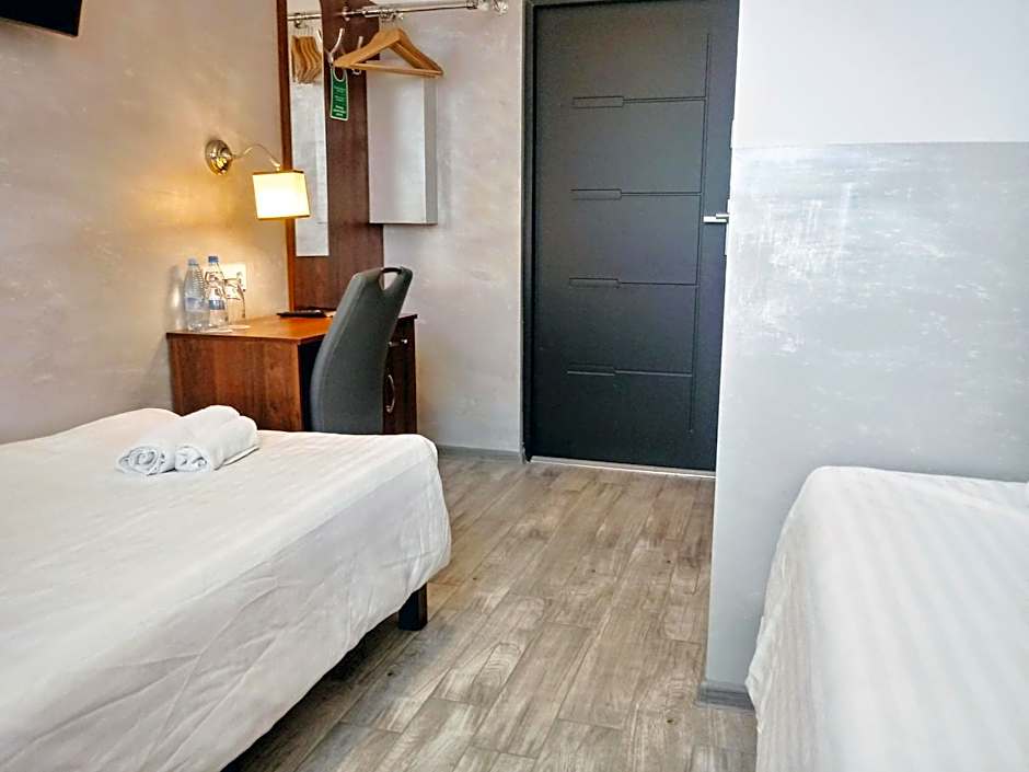 Hotel Miłosz Restauracja, Basen dla dzieci, Sala Zabaw, Siłownia