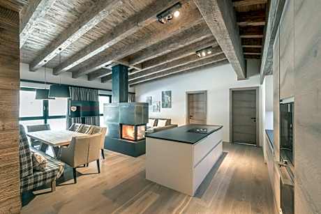 Deluxe Two-Bedroom Suite