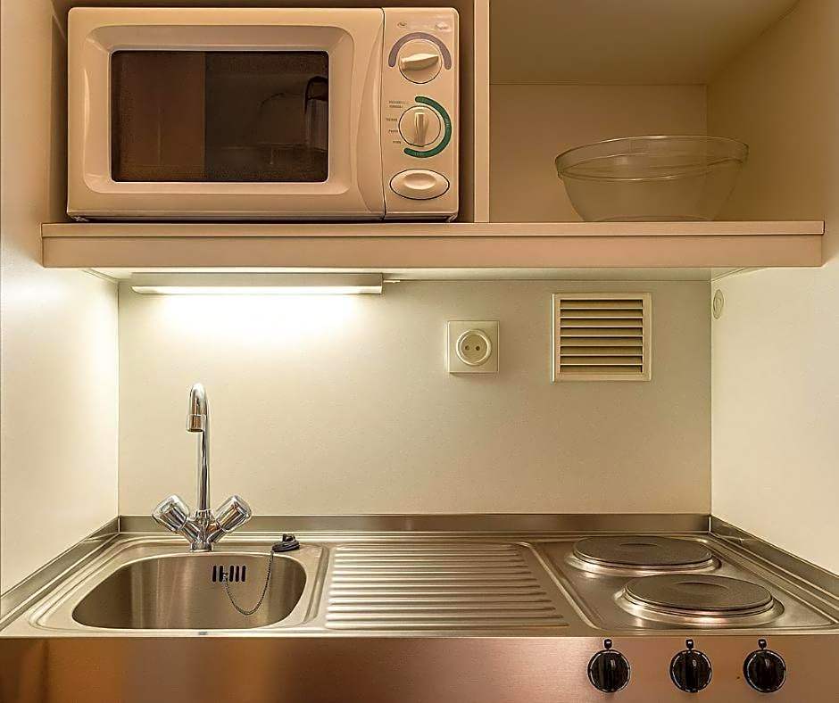 Plaza Hotel & Living Frankfurt