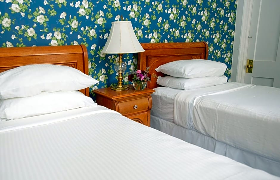 Athenaeum Hotel