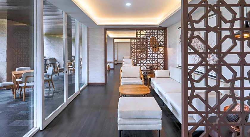 Pullman Bali Legian Beach