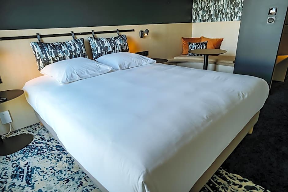 ibis Styles Bordeaux Lac Bruges