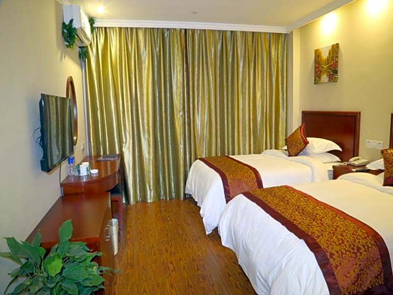 GreenTree Inn Shandong Yuncheng Ximen Street Songjiang Kung Fu School Business Hotel