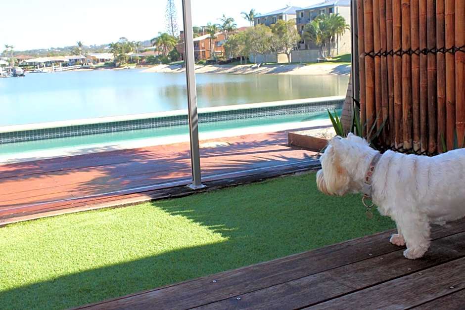 Saltwater Villas - Pet Friendly Accommodation