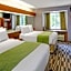 Microtel Inn & Suites By Wyndham Cherokee