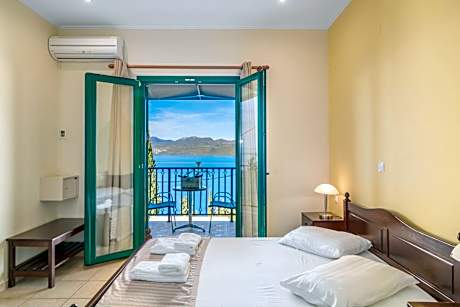 Superior Double Room with Sea View
