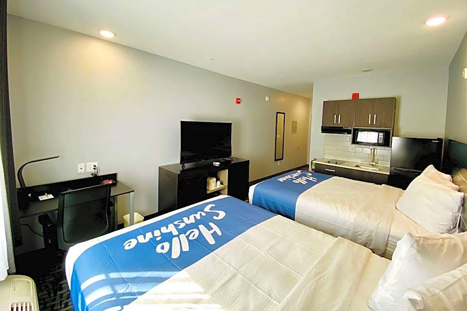 Days Inn & Suites by Wyndham Horn Lake/Memphis Graceland