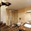 Donati Luxury Tower Suites