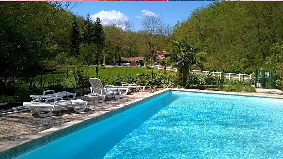 Hotellerie De La Cascade