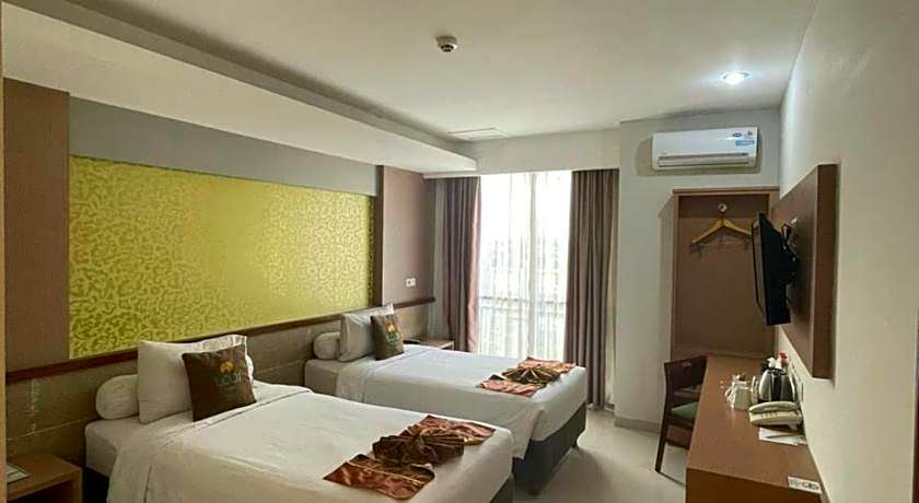 Loji Hotel