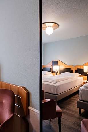 Comfort Triple Room
