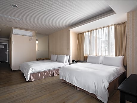 Classic Triple Room