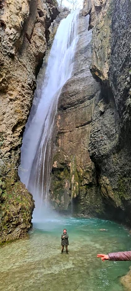 Ferme St Pierre gîte, pisc, repas, 2-3 personnes
