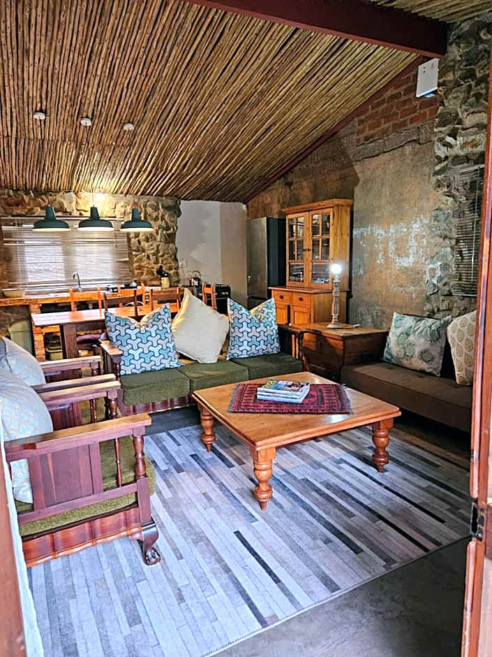The Riverdeck Accommodation and Backpackers