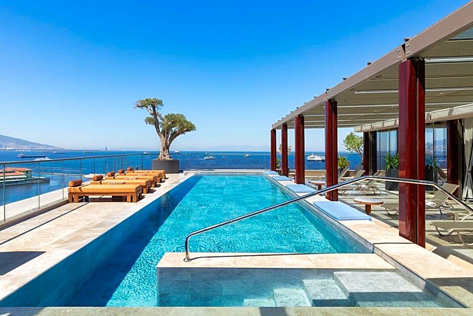 Izmir Marriott Hotel