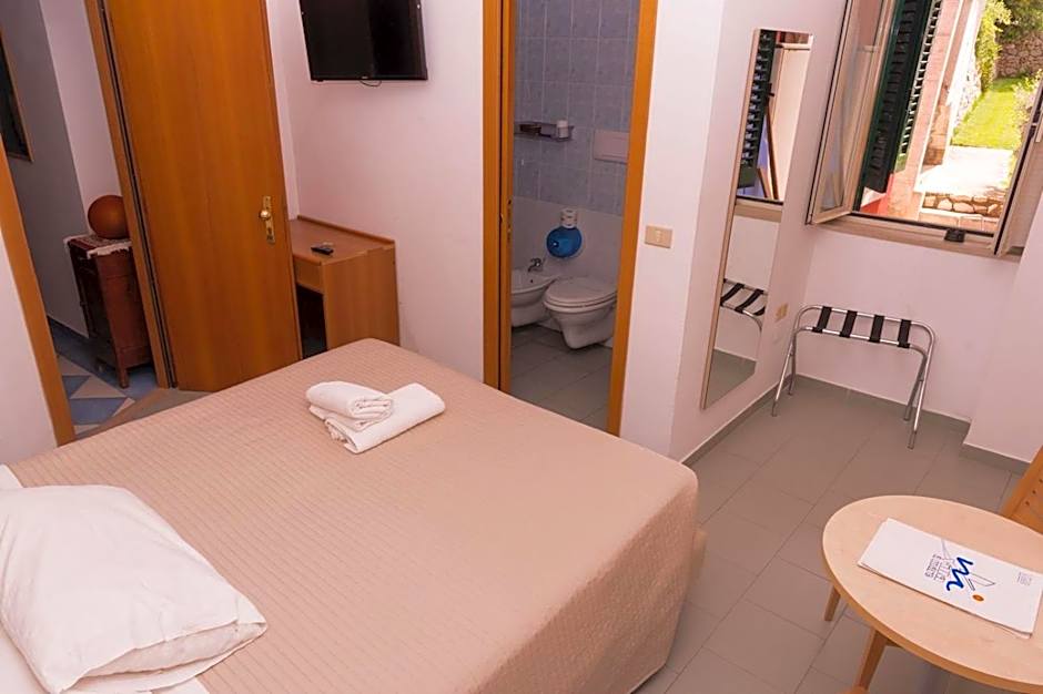 Hotel Villa A Mare