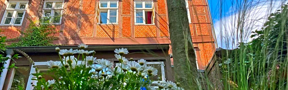 Frauenhotel Hanseatin - Women Only