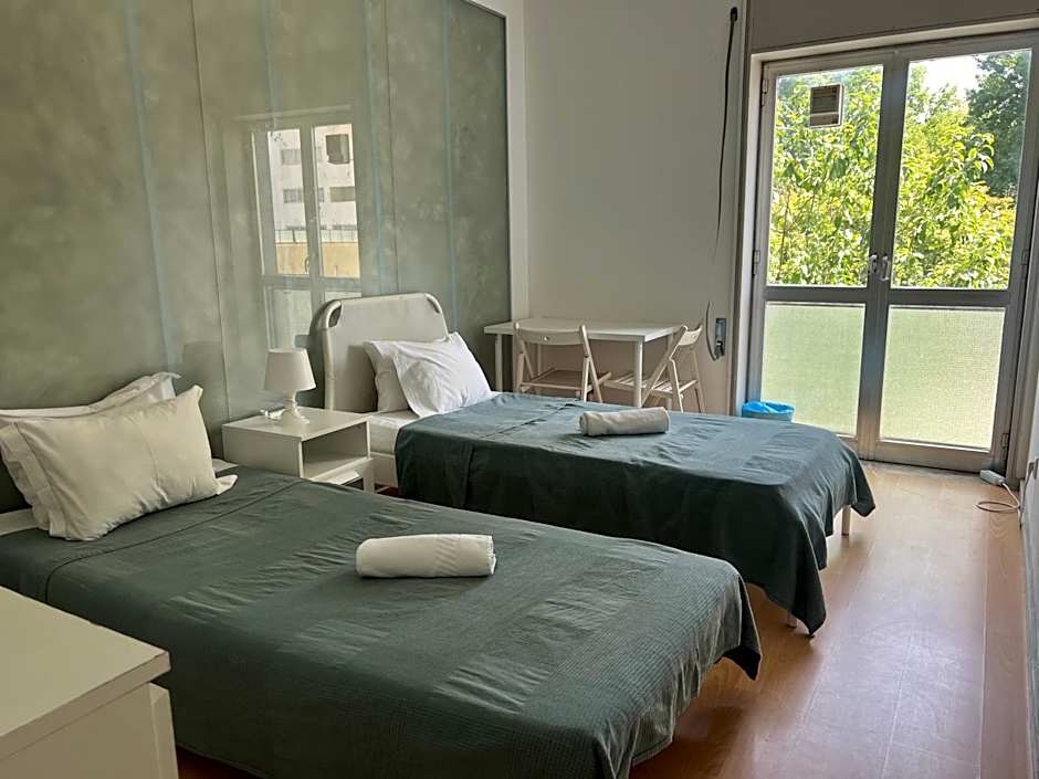 Smile4Porto Guest House