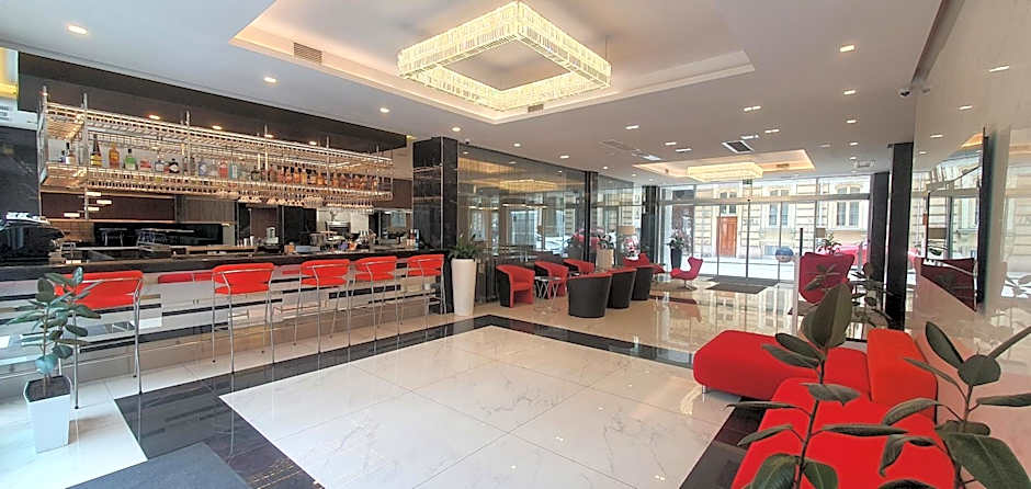 Silver Crown Hotel & Residence, Palace Quarter