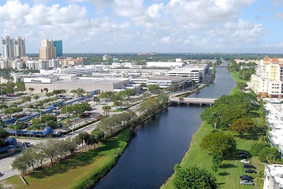Dadeland Towers by Miami Vacations