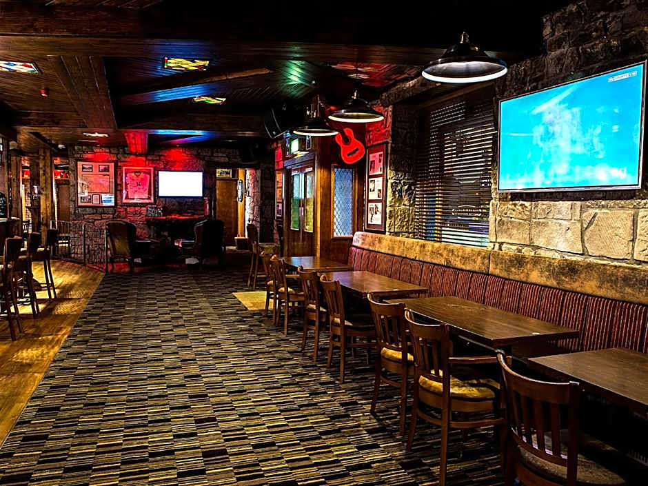 The Commercial Hotel