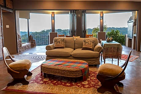 Honeymoon Suite