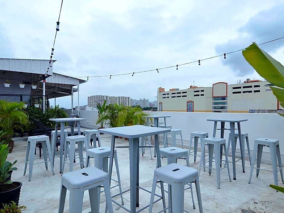 Apollo Inn