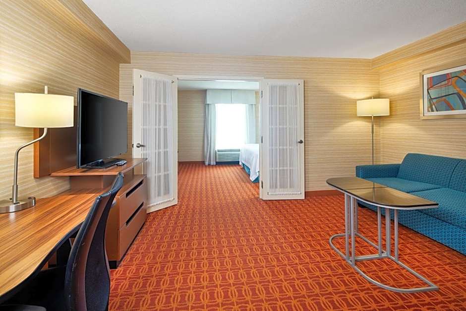 Fairfield Inn & Suites by Marriott Toronto Airport